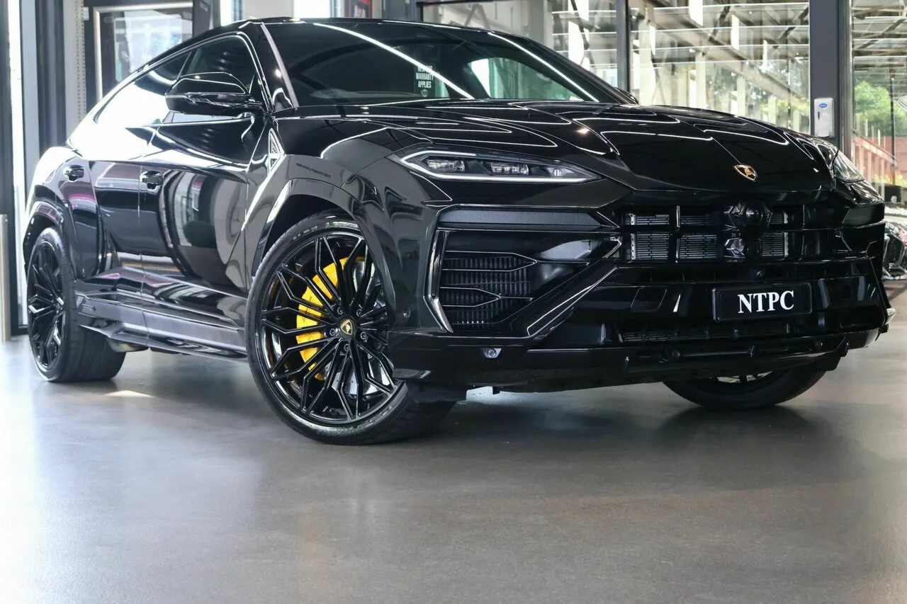 2025 Lamborghini Urus SE AWD 636 MY25, photo 1
