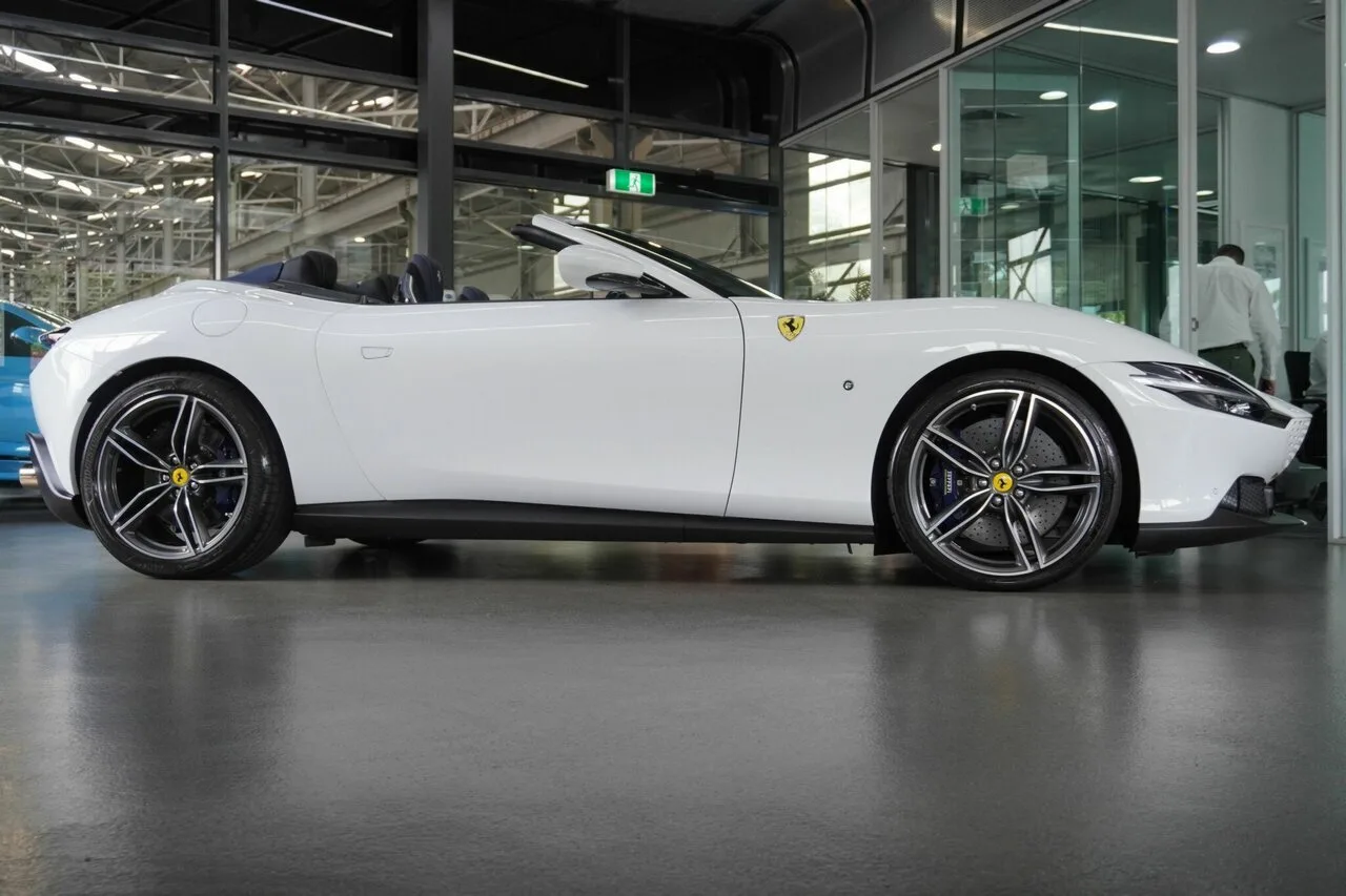 2025 Ferrari Roma Spider Spider Spider DCT F169, photo 4