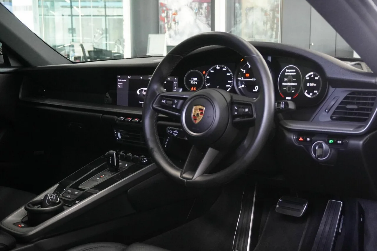 2021 Porsche 911 Carrera PDK 992 MY21, photo 3